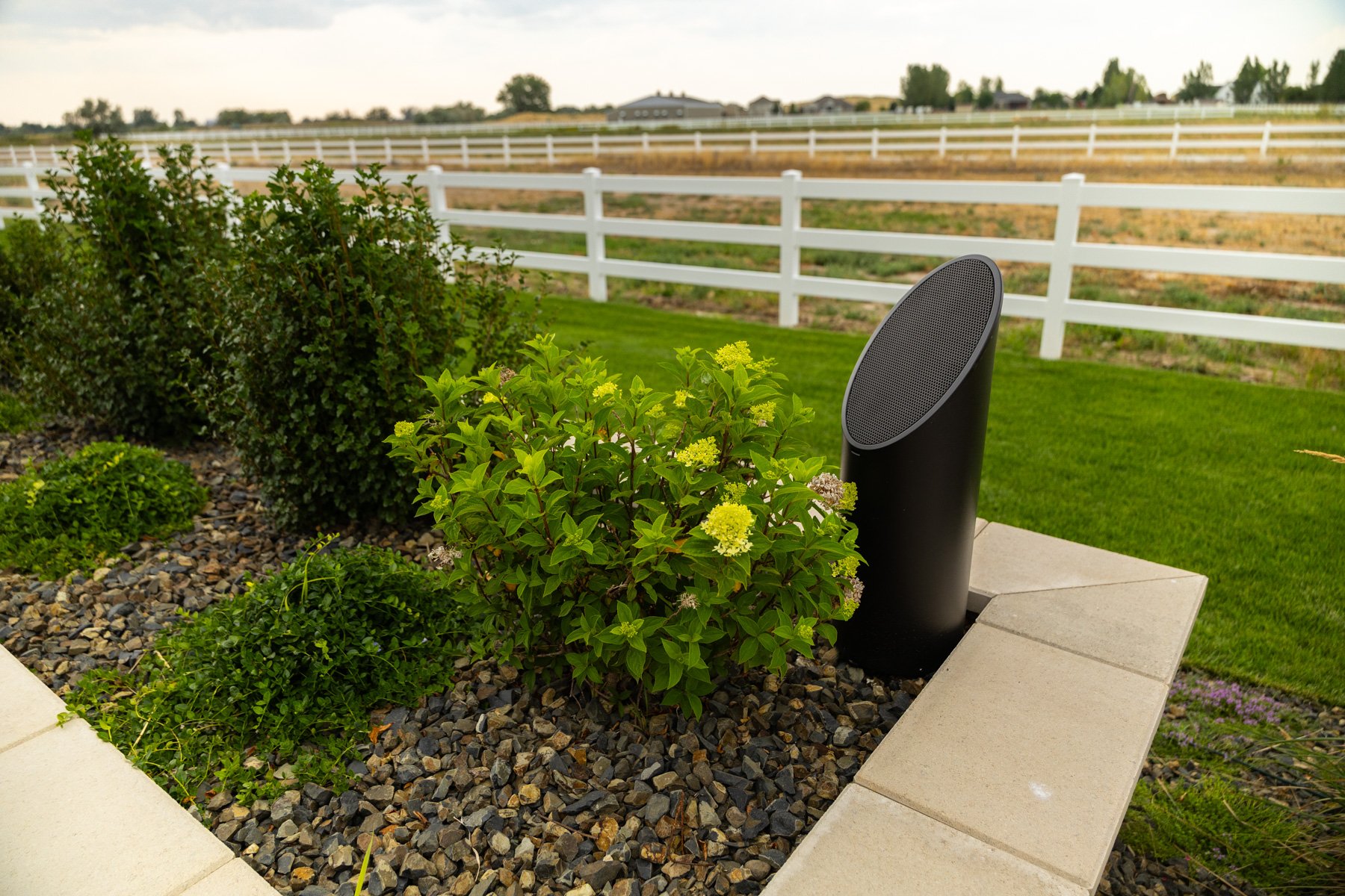 landscape design outdoor audio speaker lawn nice landscaping plants