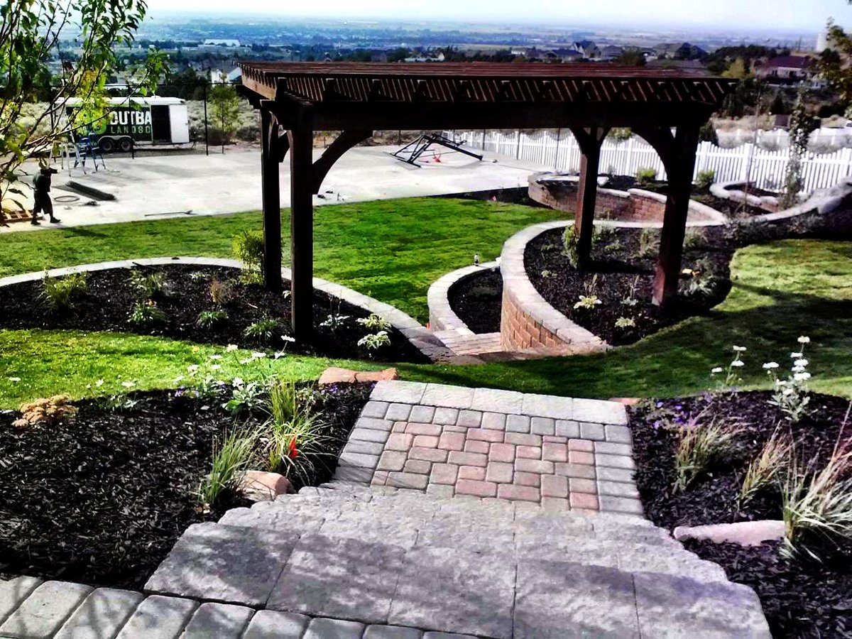 retaining walls with walkways and plantings