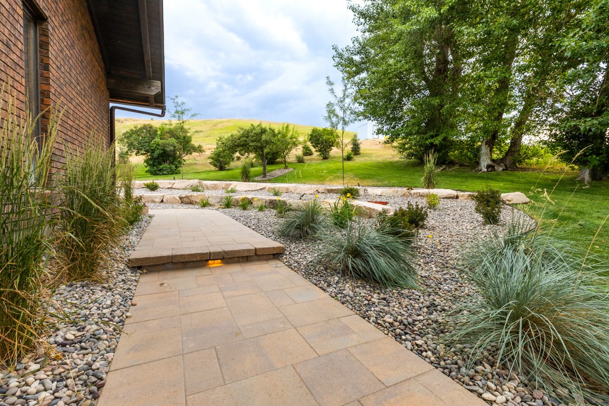 pathway home gravel plants grasses lighting 3