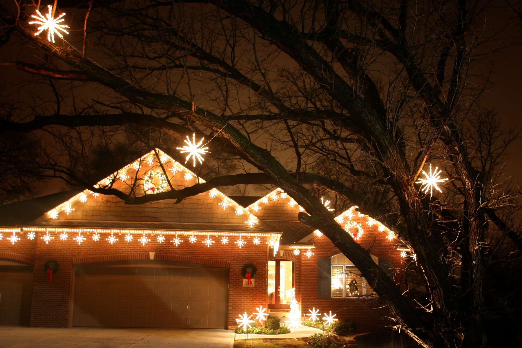 Beautiful Holiday Lighting